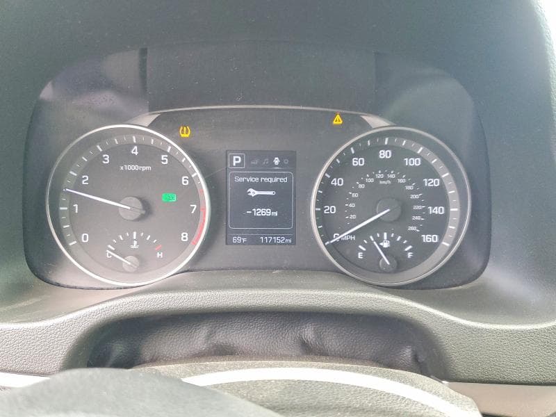 2018 HYUNDAI ELANTRA SEL 9