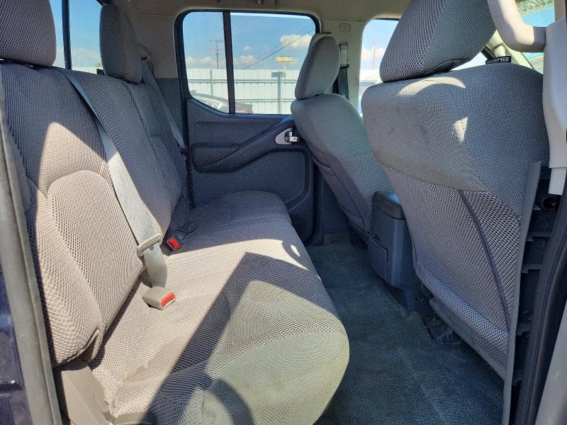 2017 NISSAN FRONTIER SV 10