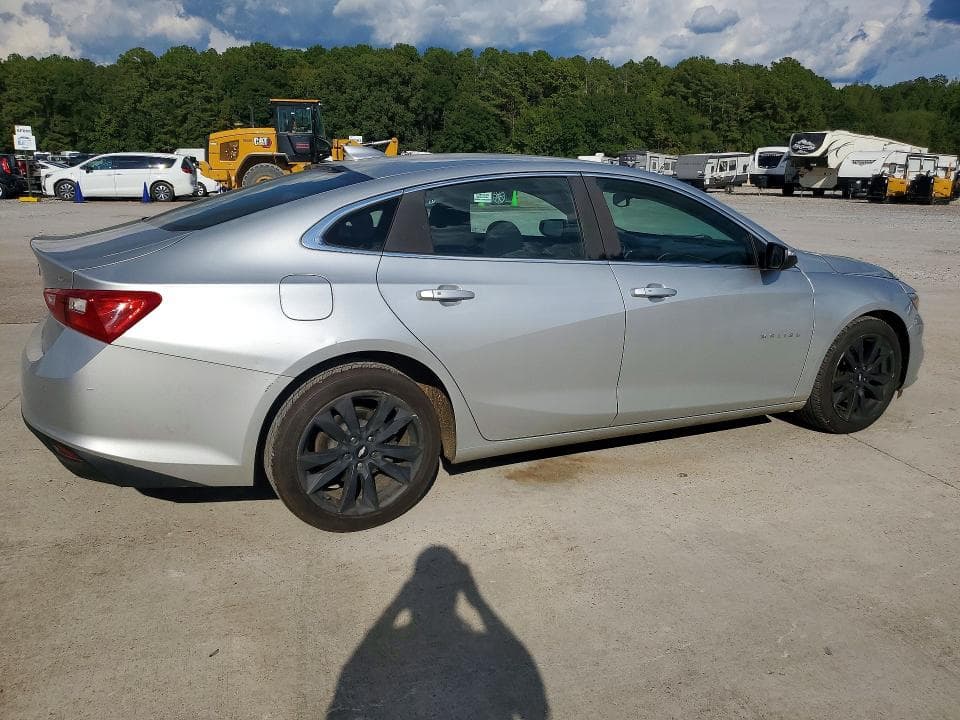 2017 CHEVROLET MALIBU LT 3