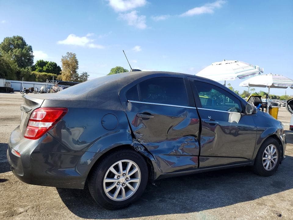 2017 CHEVROLET SONIC LT 3