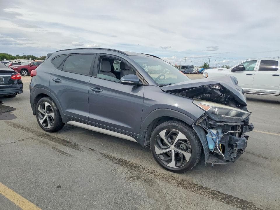 2018 HYUNDAI TUCSON VALUE 4