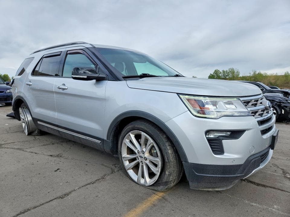 2018 FORD EXPLORER XLT 4