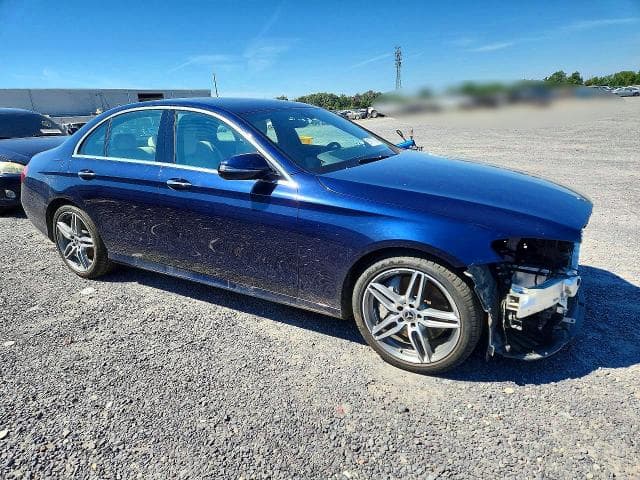 2019 MERCEDES-BENZ E 300 4MATIC 4