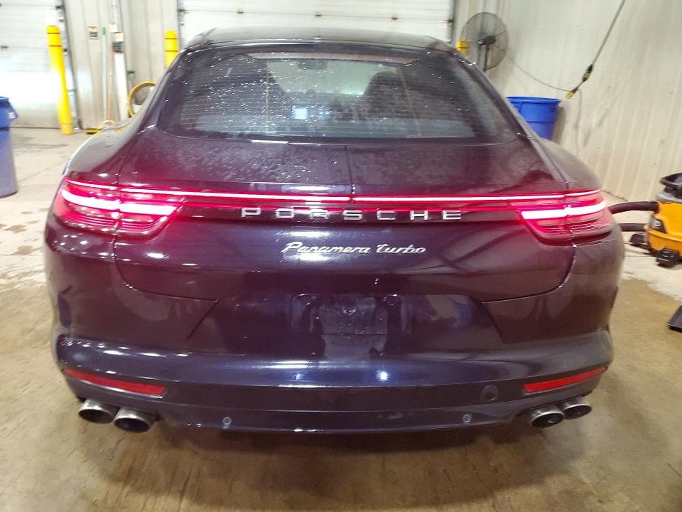 2018 PORSCHE PANAMERA TURBO 6
