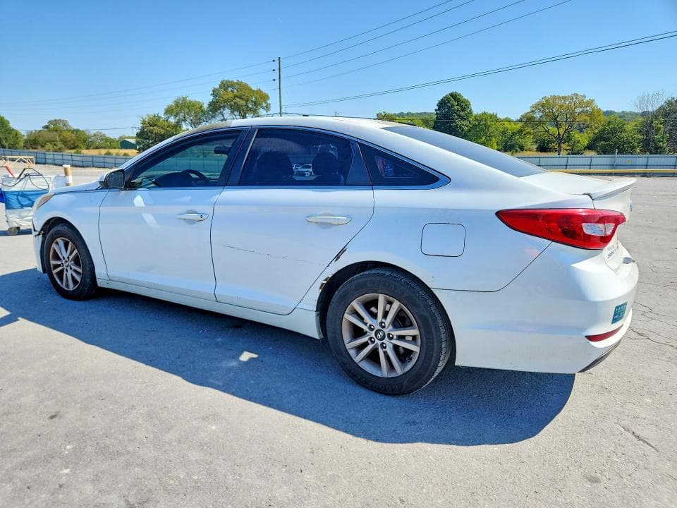 2017 HYUNDAI SONATA SE 2