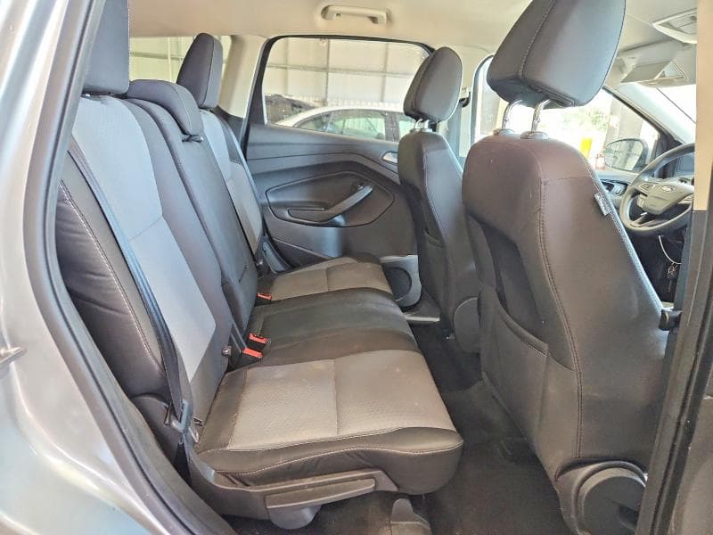 2017 FORD ESCAPE SE 10