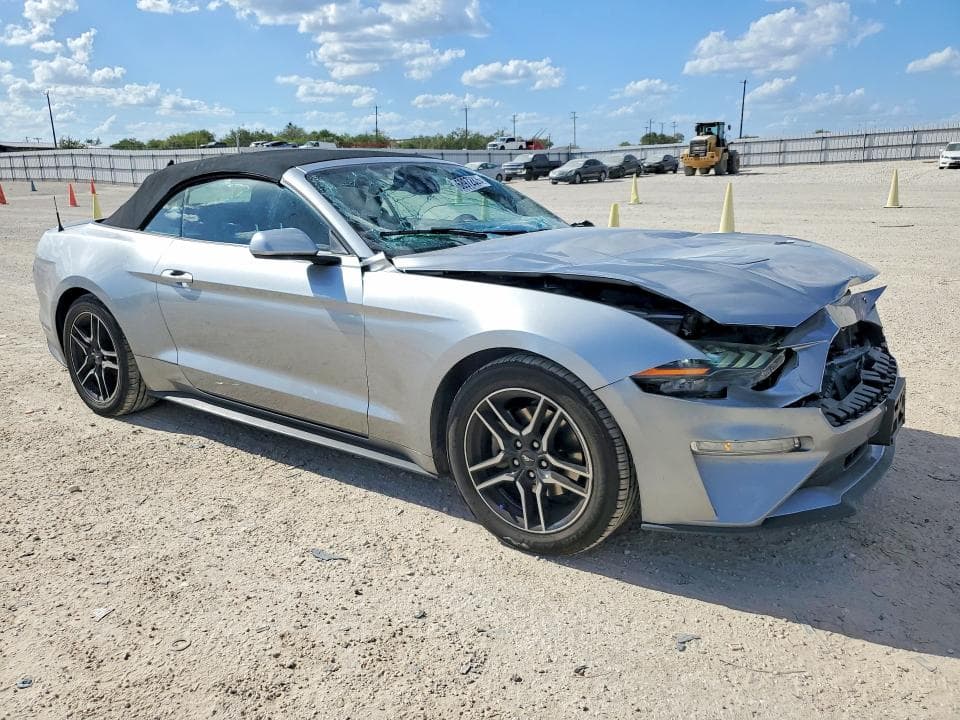 2022 FORD MUSTANG 4