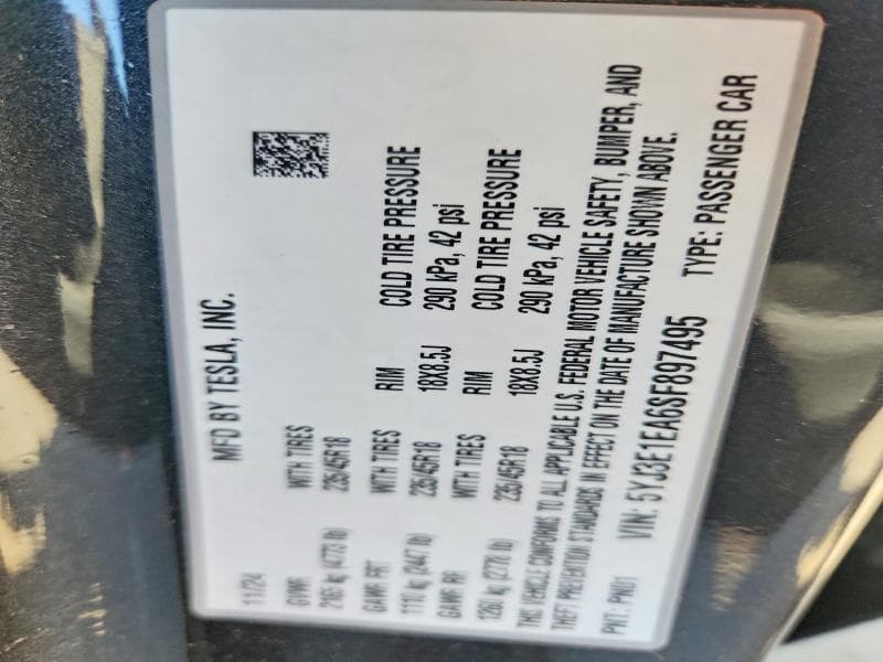 2025 TESLA MODEL 3 12