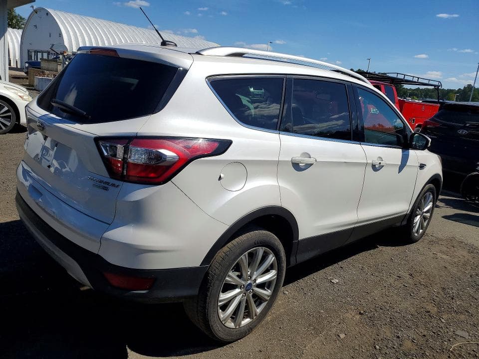 2017 FORD ESCAPE TITANIUM 3
