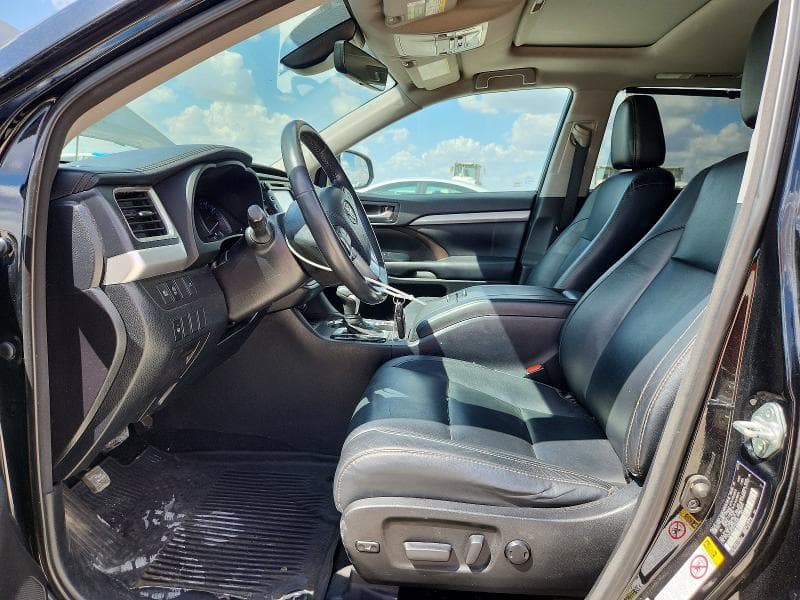 2018 TOYOTA HIGHLANDER XLE 7