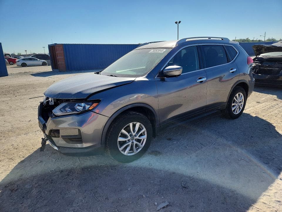 2017 NISSAN ROGUE SV
