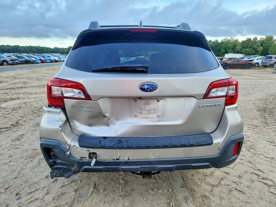 2018 SUBARU OUTBACK 2.5I PREMIUM 6