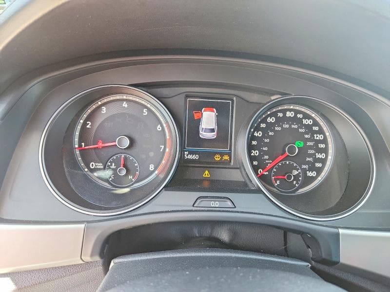2021 VOLKSWAGEN ATLAS CROSS SPORT SE 9