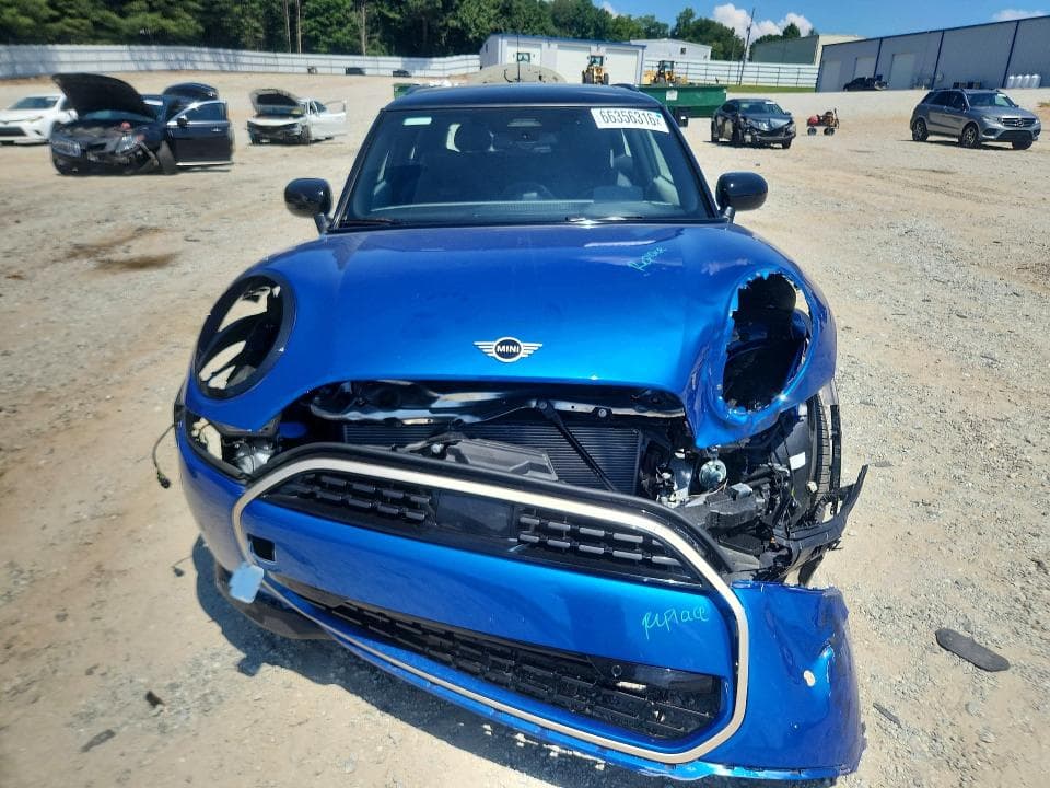 2025 MINI COOPER BASE 5