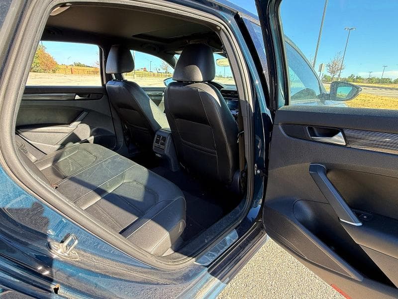 2022 VOLKSWAGEN PASSAT R-LINE 6