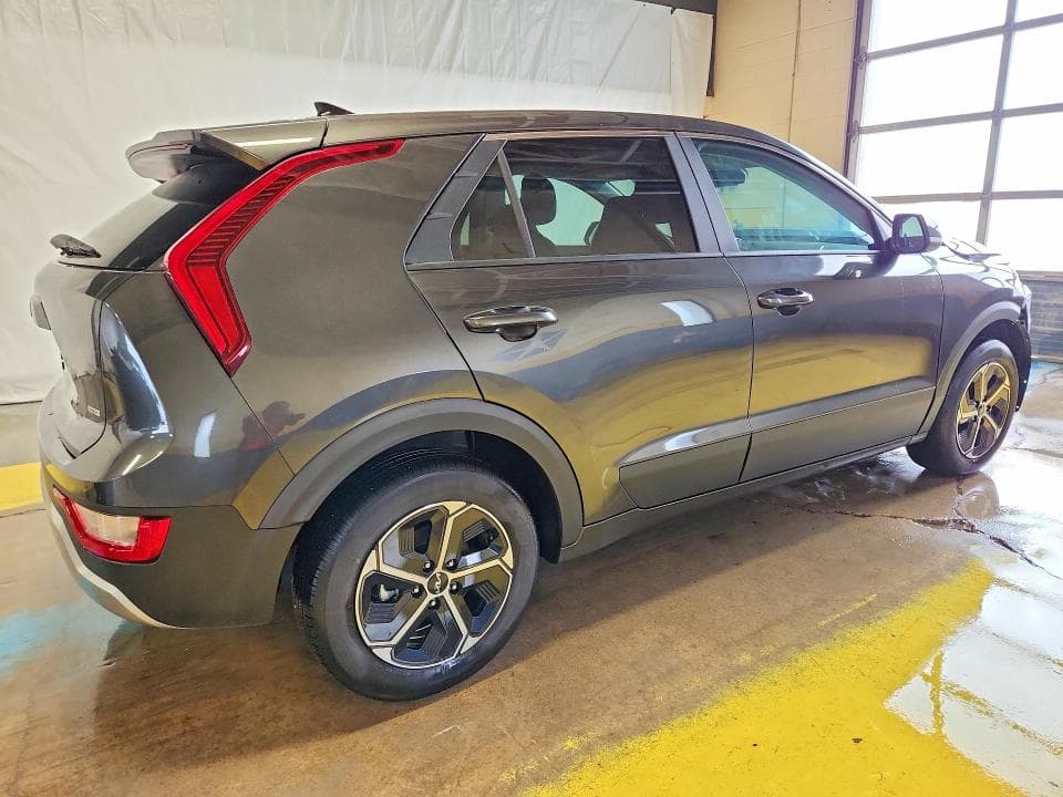2026 KIA NIRO LX 3