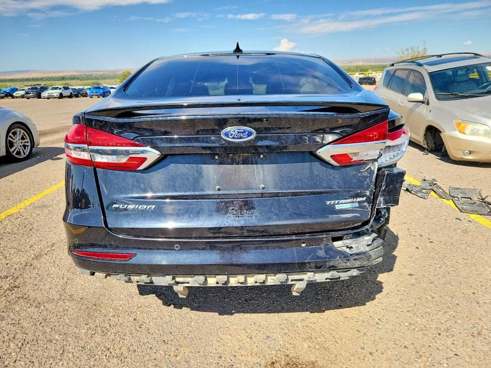 2019 FORD FUSION TITANIUM 6