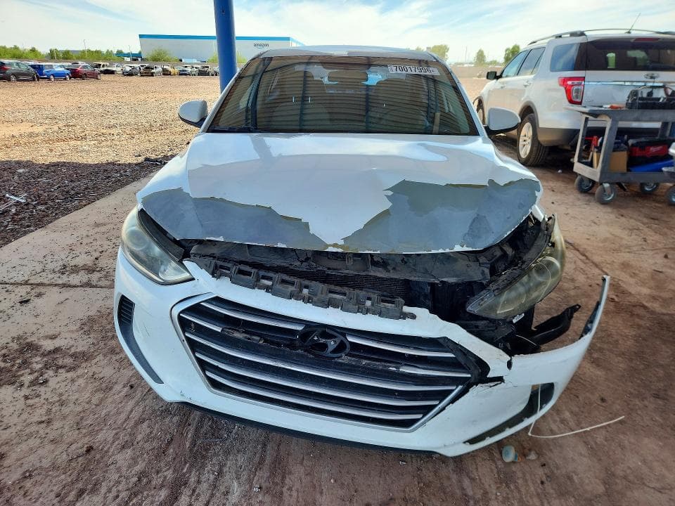 2017 HYUNDAI ELANTRA SE 5