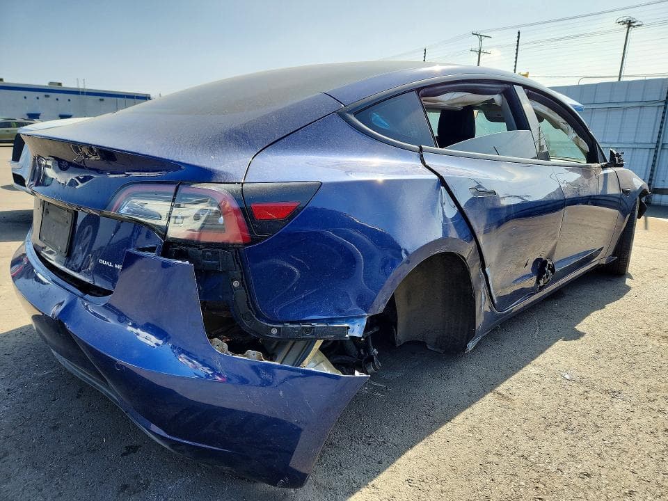 2022 TESLA MODEL 3 3