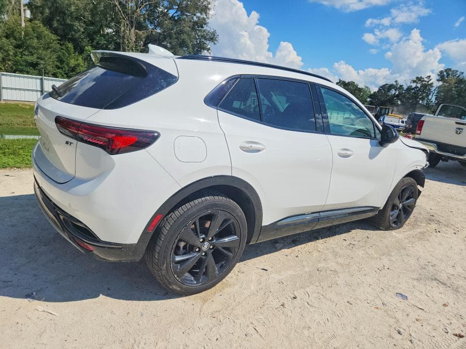 2022 BUICK ENVISION ESSENCE 3
