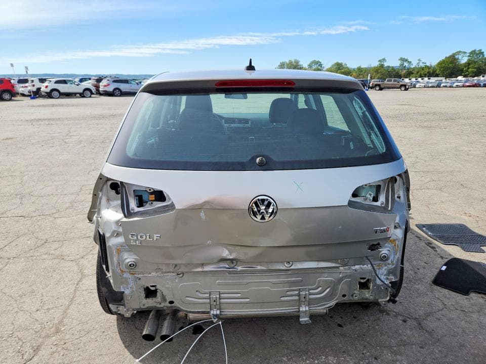 2017 VOLKSWAGEN GOLF S 6