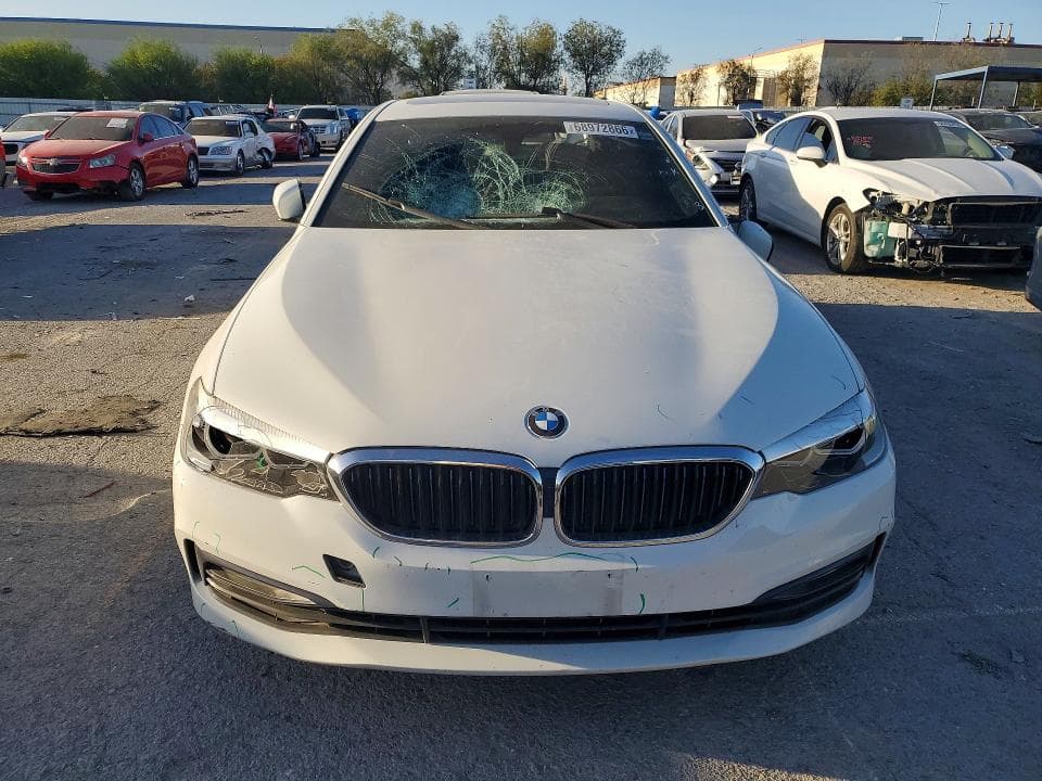 2018 BMW 530E 5