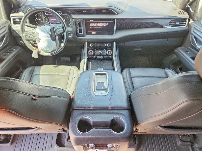 2021 GMC YUKON DENALI 8