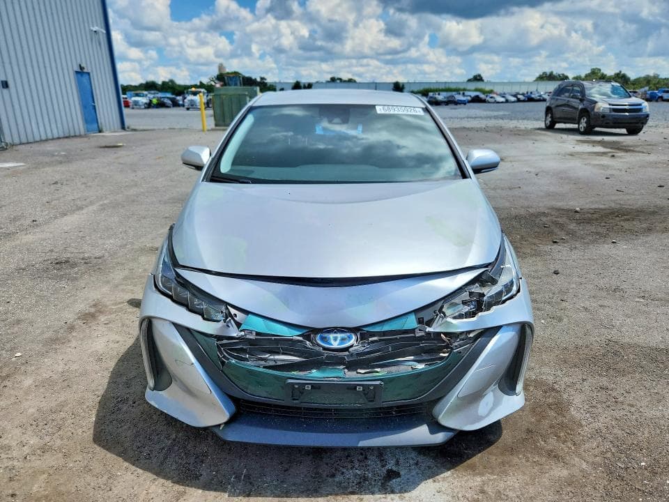2017 TOYOTA PRIUS PRIME PREMIUM 5