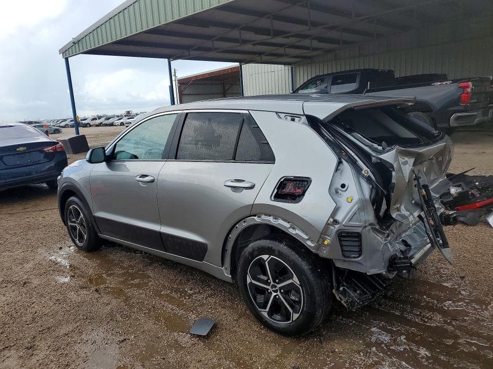 2026 KIA NIRO LX 2