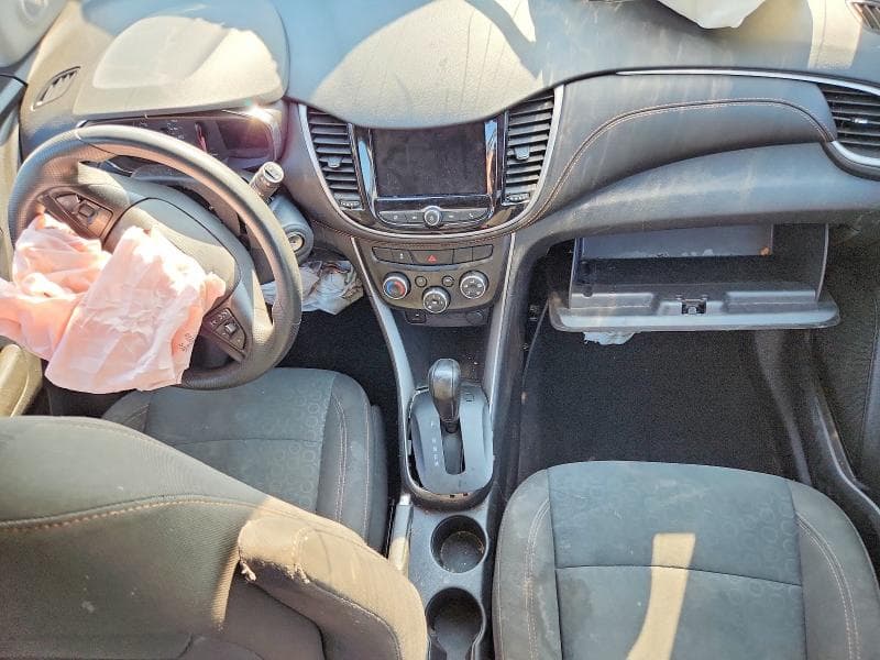 2021 CHEVROLET TRAX LS 8