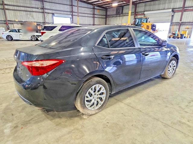 2019 TOYOTA COROLLA LE 3
