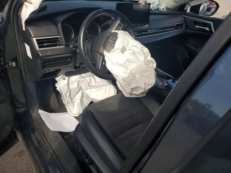 2025 MITSUBISHI OUTLANDER SE 8