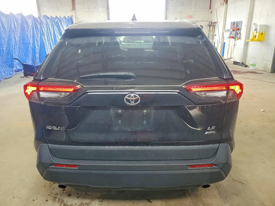 2024 TOYOTA RAV4 LE 6