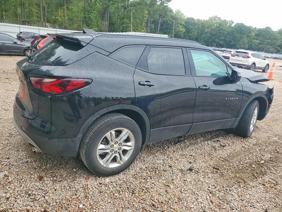 2021 CHEVROLET BLAZER 2LT 3