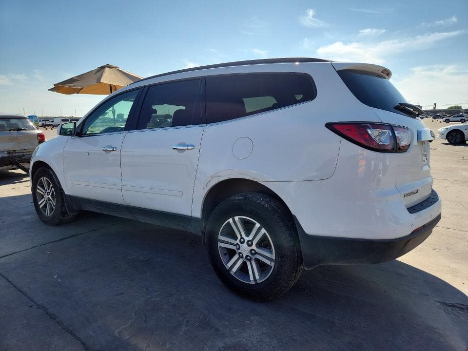 2017 CHEVROLET TRAVERSE LT 2
