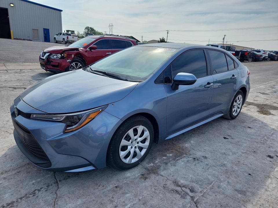 2024 TOYOTA COROLLA LE - 1
