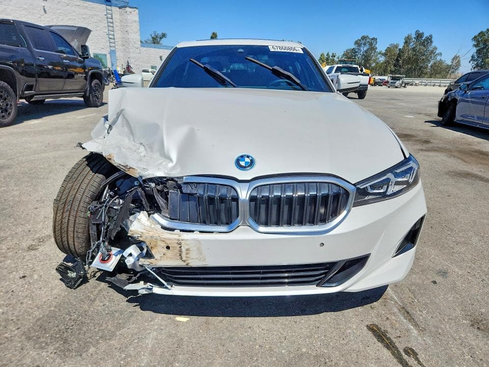 2024 BMW 330XE 5