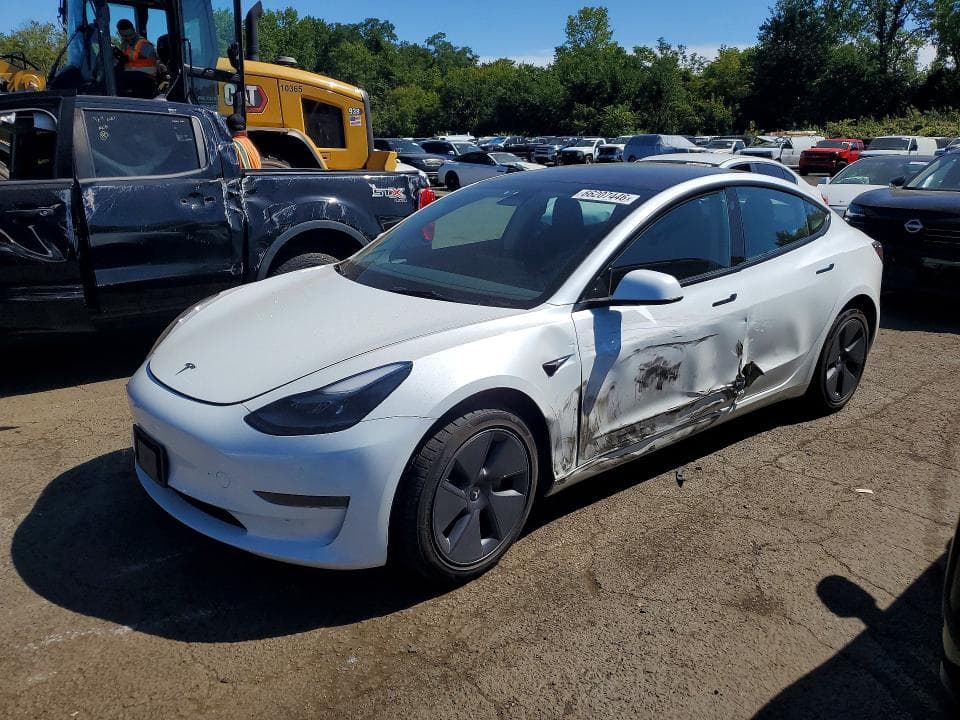 2023 TESLA MODEL 3 - 1