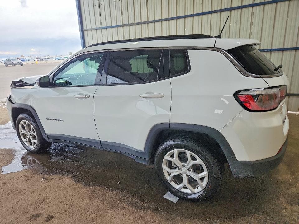 2024 JEEP COMPASS LATITUDE 2
