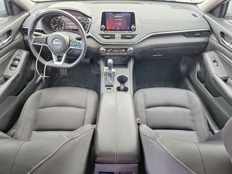 2019 NISSAN ALTIMA SV 8