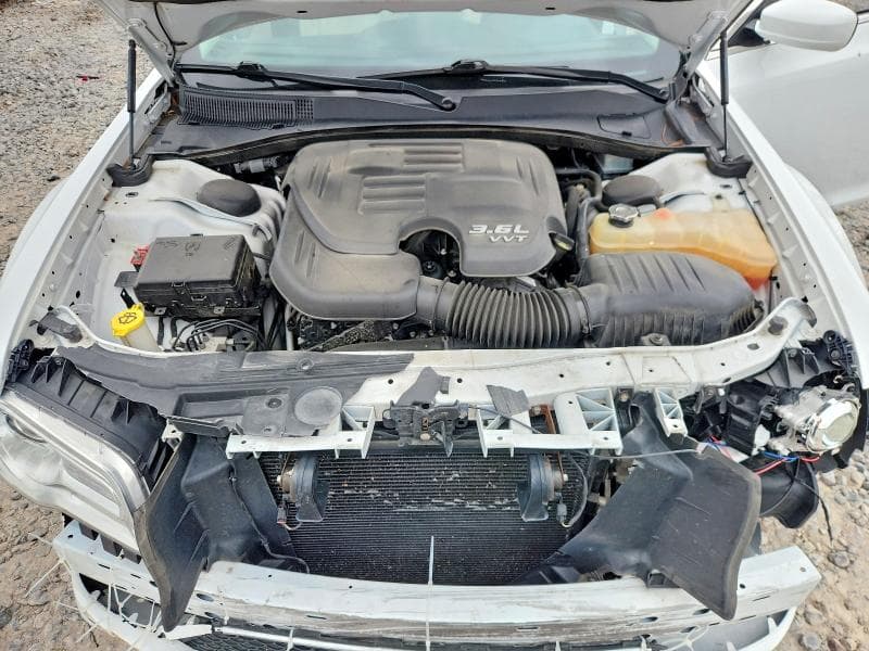 2017 CHRYSLER 300 LIMITED 11