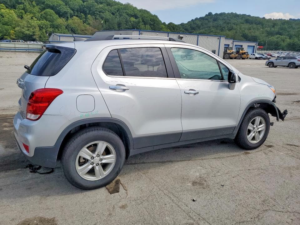 2018 CHEVROLET TRAX 1LT 3