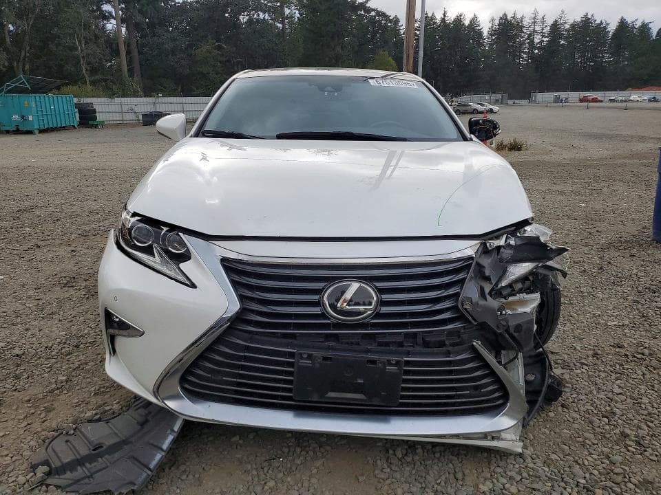 2017 LEXUS ES 350 5