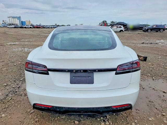 2023 TESLA MODEL S 6