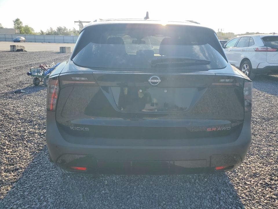 2025 NISSAN KICKS SR 6