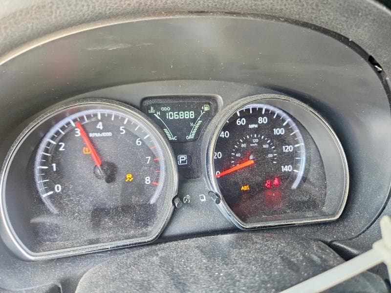2018 NISSAN VERSA SV 9