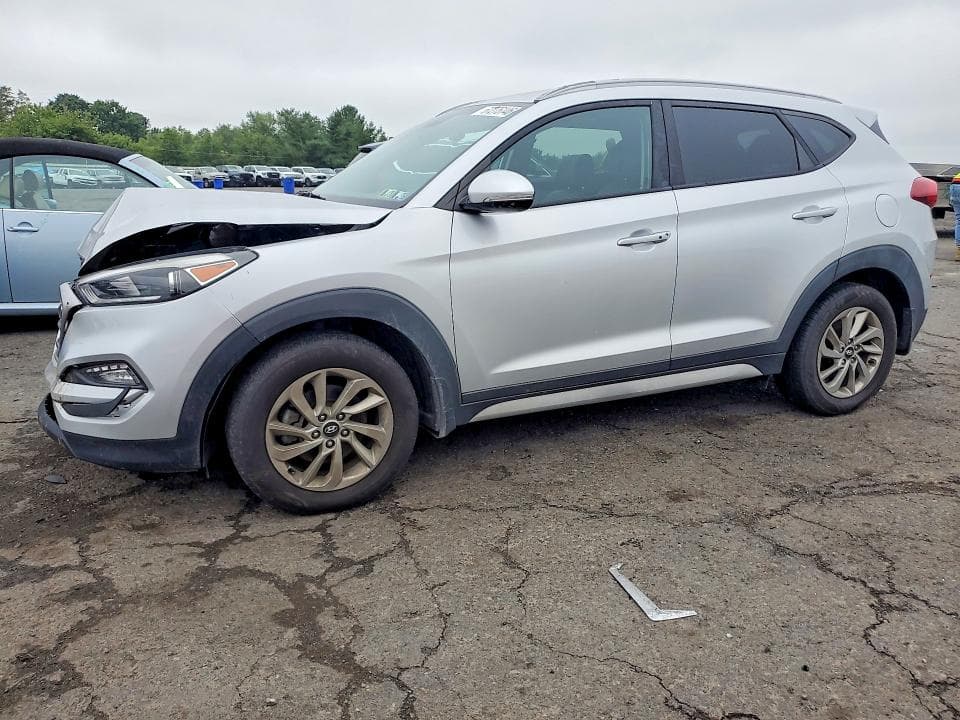 2017 HYUNDAI TUCSON SE PLUS - 1
