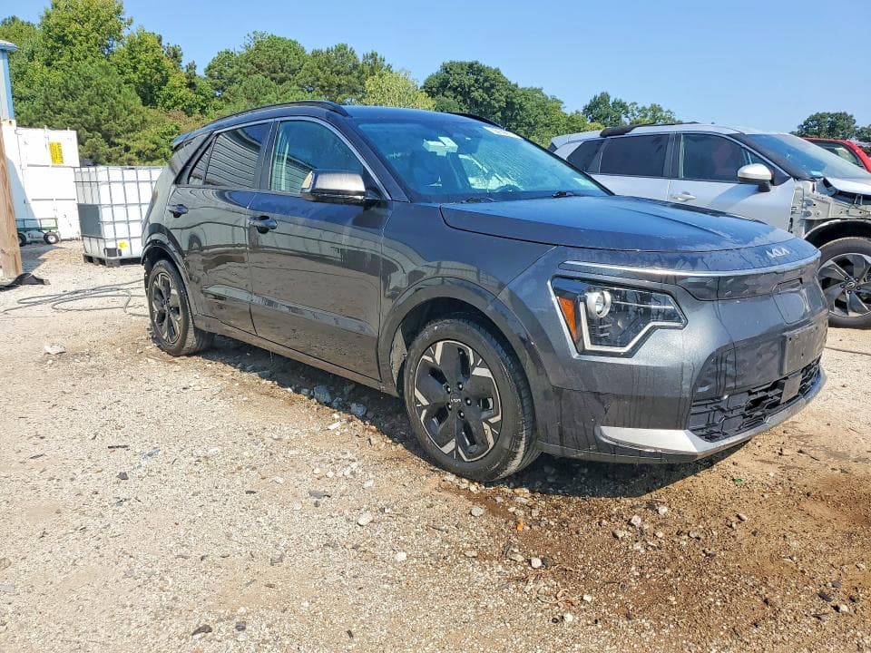 2023 KIA NIRO WIND 4