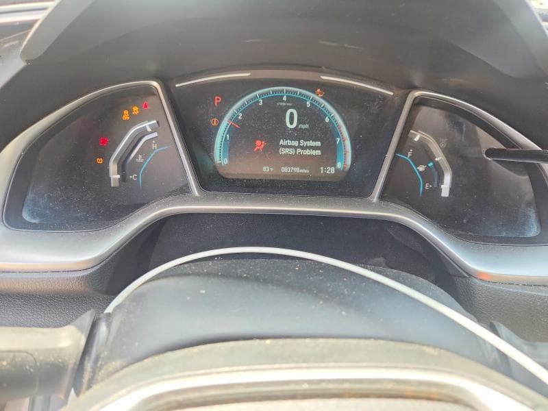 2018 HONDA CIVIC EX 9
