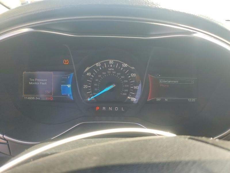 2017 FORD FUSION SE 9